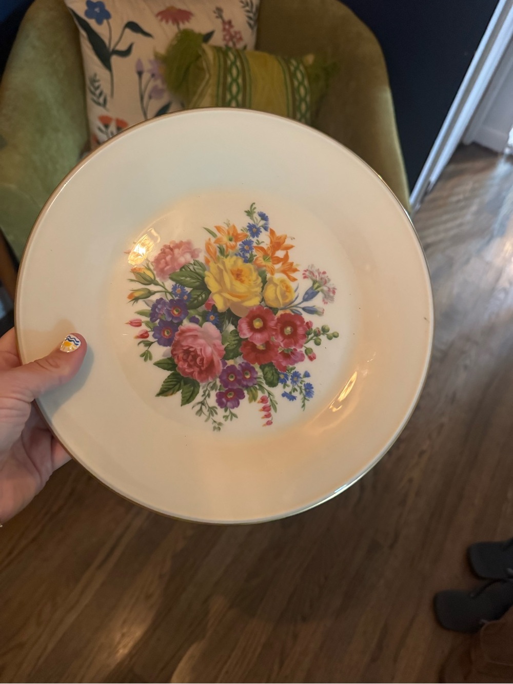 Rare Lenox Special Floral Bouquet Decorative Dinner Plate with gold trim
